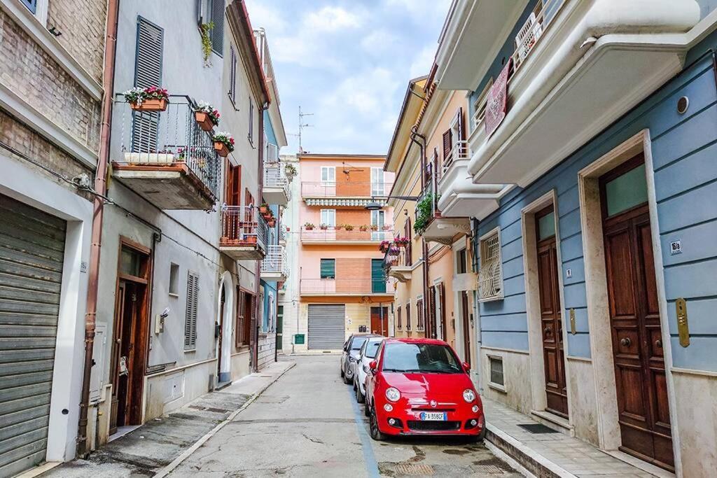 Moderno E Accogliente Bilocale Pascoli Apartment San Benedetto del Tronto Exterior photo